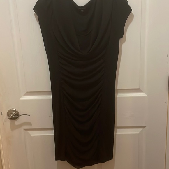 Perfect LBD! Sexy & classy. Incredibly flattering! - Picture 1 of 6